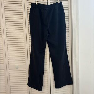 Lululemon Loungeful Straight Leg Pant / Size 12 / Black